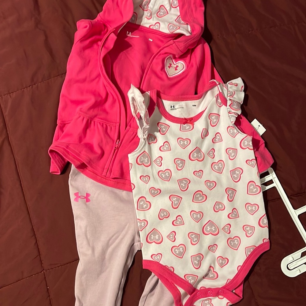 3 piece UA set - 18m